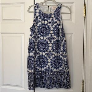 Blue/Cream Medallion Shift Dress